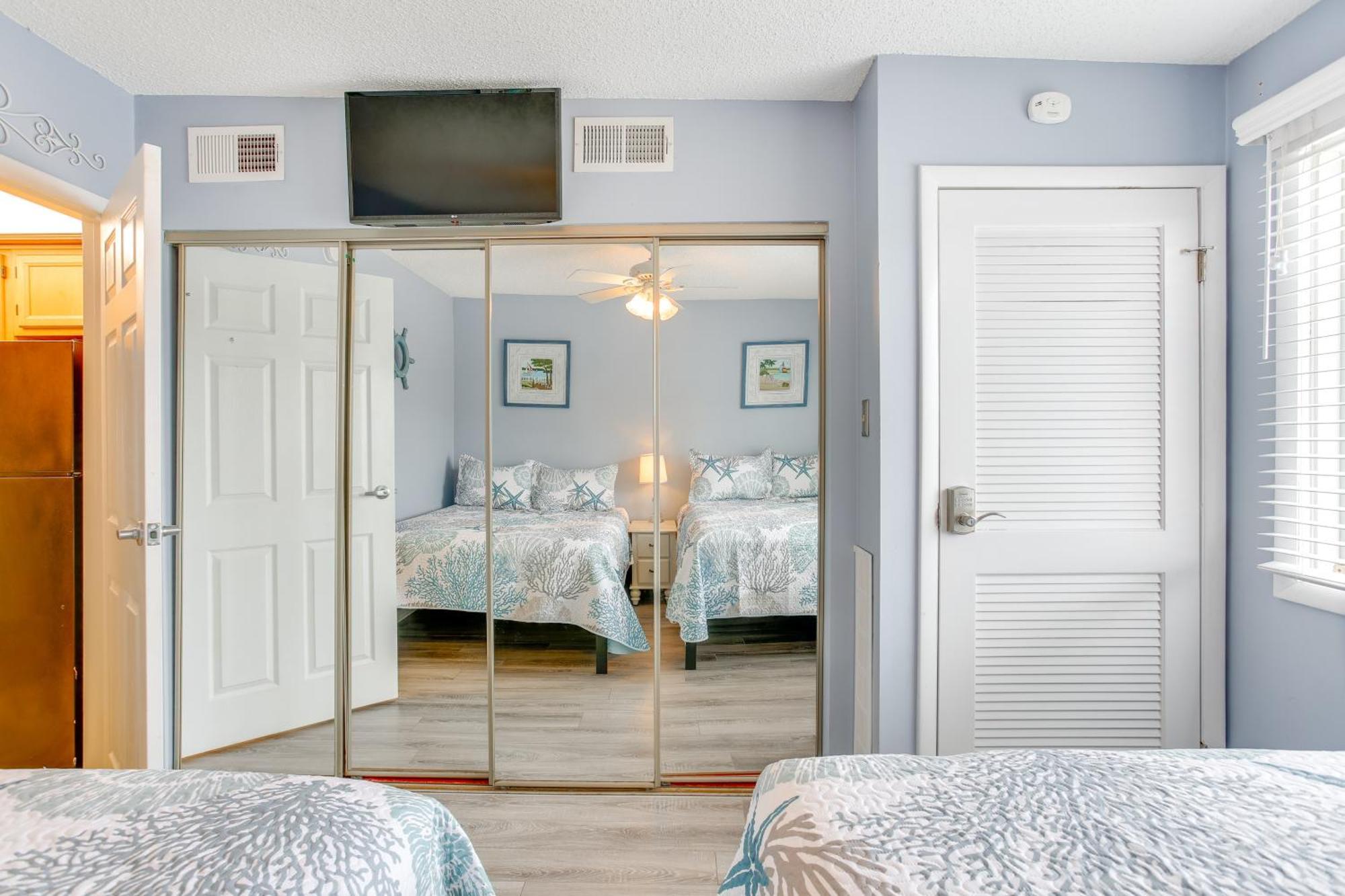 Quaint Wildwood Condo About Walk To Beach! Eksteriør billede
